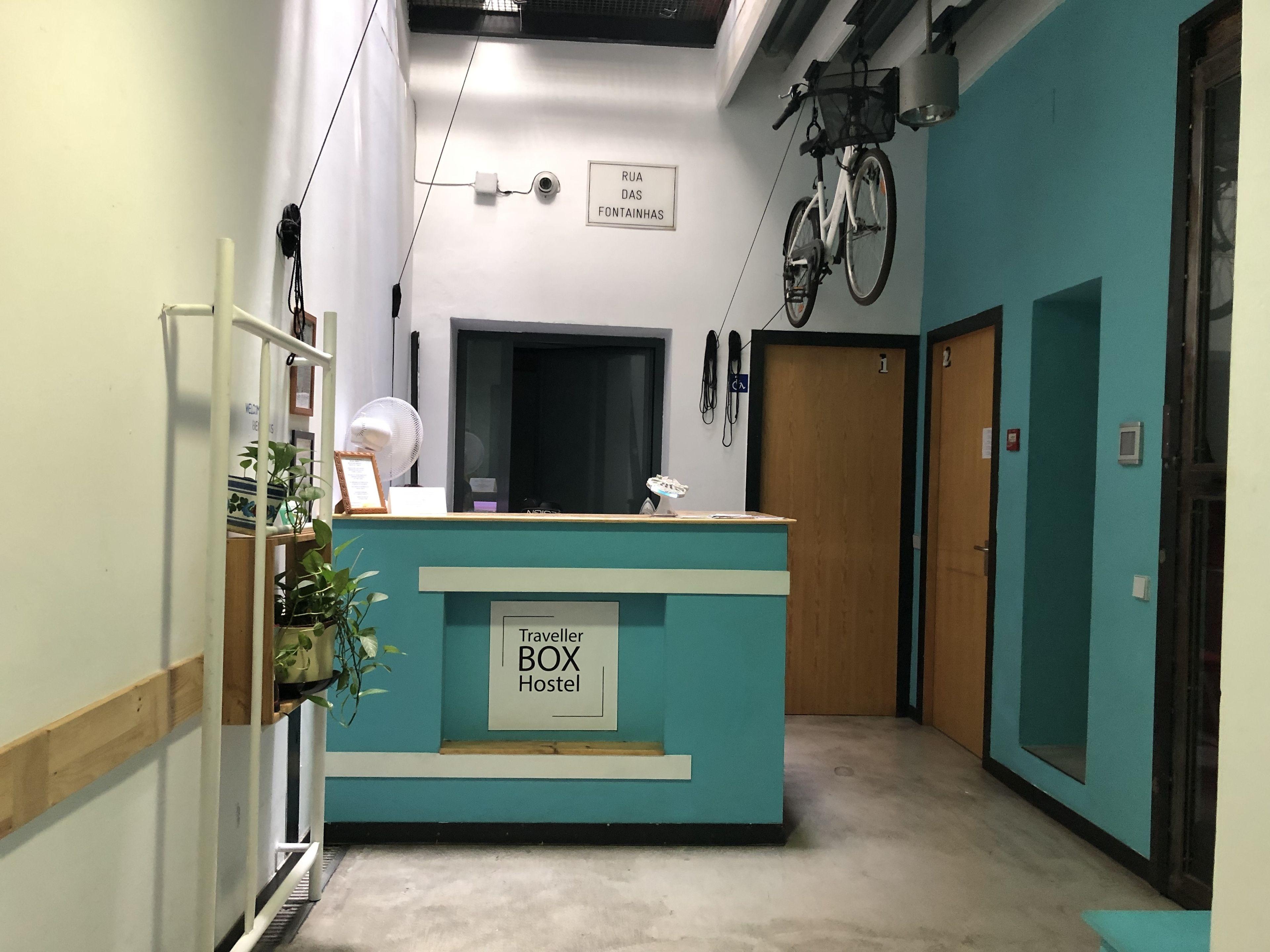 Traveller Box Hostel - Seville, Seville